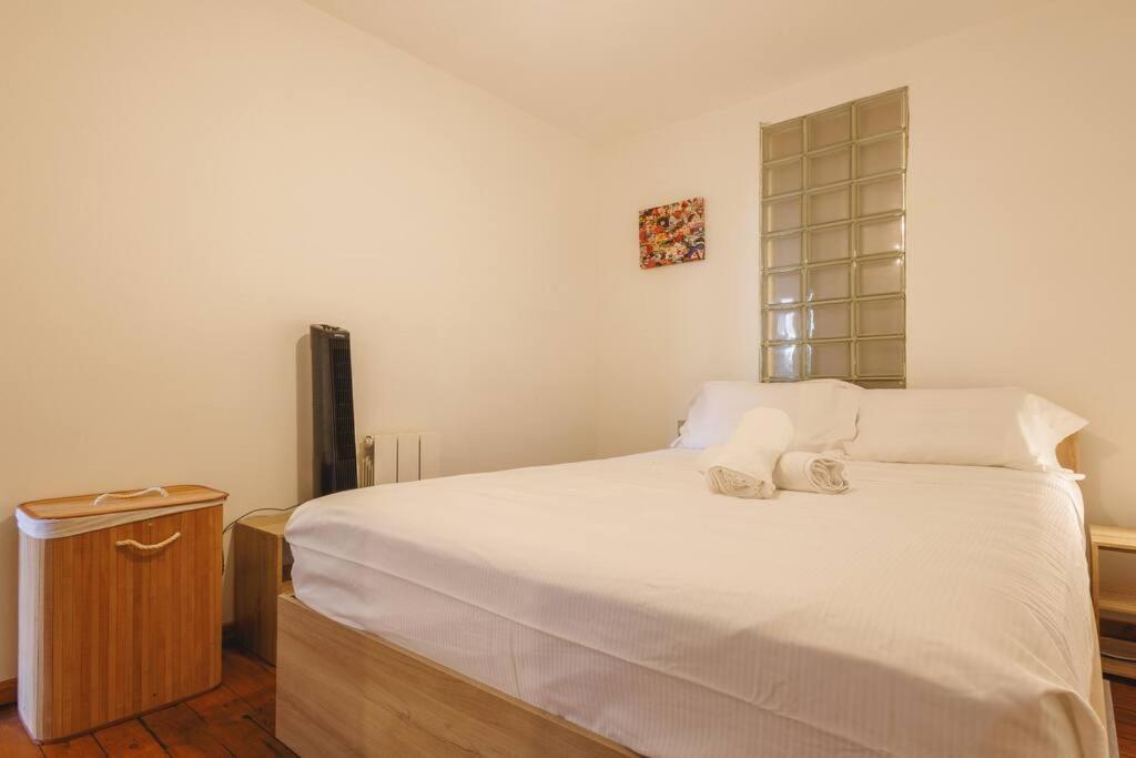 Apartamento L'Appart De La Comedie-Centre Bourg-en-Bresse Exterior foto