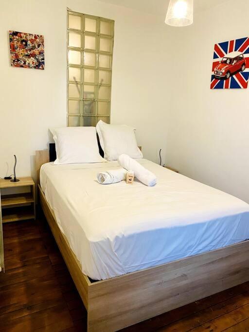 Apartamento L'Appart De La Comedie-Centre Bourg-en-Bresse Exterior foto
